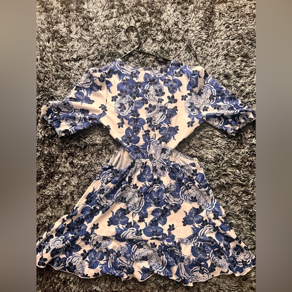 Floral Print Plunging Neck Tie Front Cut Out Waist Puff Sleeve Dress - New - Picture 2 of 3